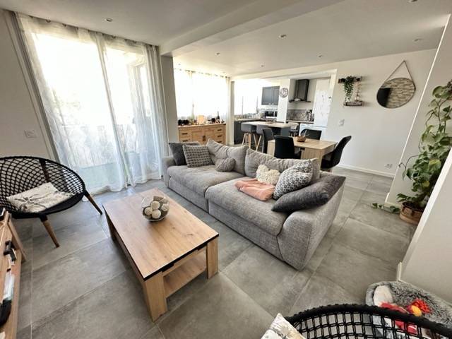 Appartement T3/4 à vendre près des plages à Toulon Petit Bois
