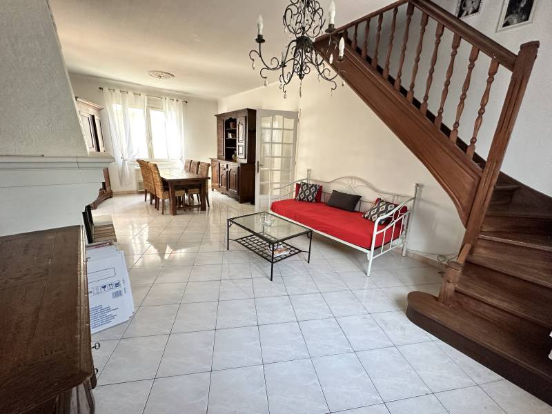 vente maison pour famille de plain pied proche ecoles à la seyne sur mer